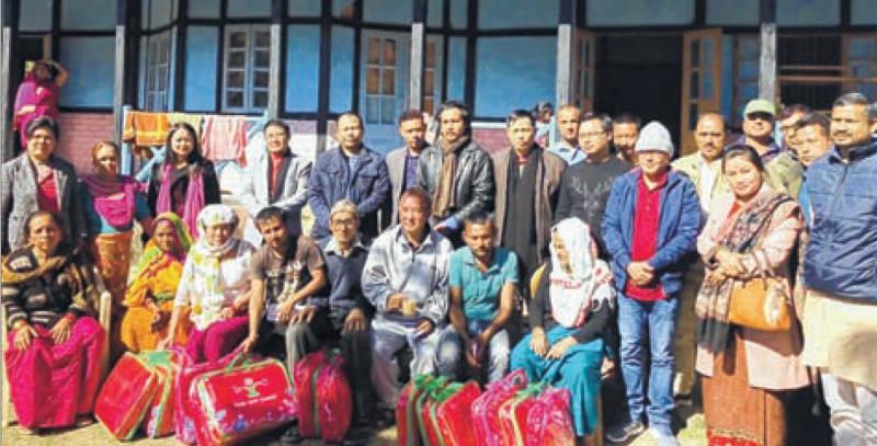 BJP Manipur Pradesh visits T Vaichong fire victims