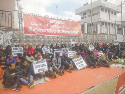 Tangkhul CSOs leaders stage sit-in protest against AR for filing 'unwarranted' FIR