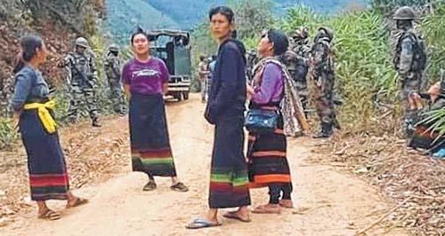 AR troops 'besiege' Kamjong villages