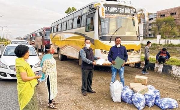 Four buses sent to transport stranded folks from Manipur Bhawan, Guwahati