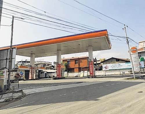 Only 8 fuel pumps opened in Manipur