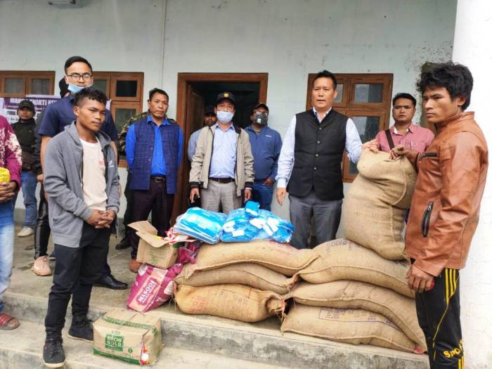 Minister Letpao ensures essential items to Indo-Myanmar border villages