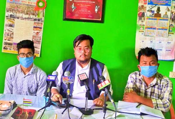  All Manipur Students' Union (AMSU) in a press meet