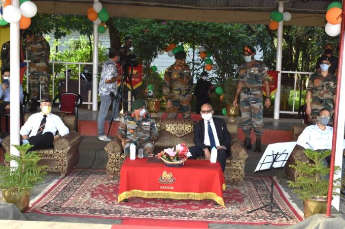 >Army organises colourful band display
