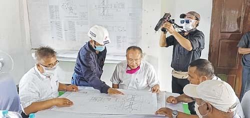 Awangbow Newmai inspects ongoing enviromental projects