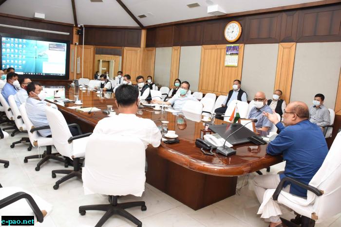 Meeting on COVID-19 treatment and casualties held