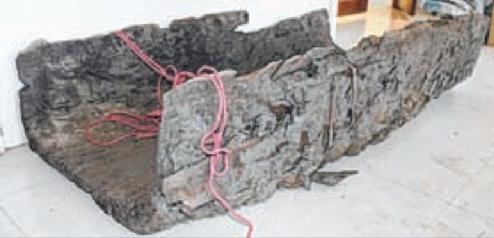 Coffin of 'pre-Hinduism' era found  at Malom Tuliyaima  
