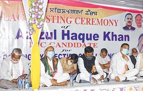 Flag hoisting ceremony of Cong candidate Md Azizul Haque Khan held