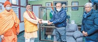 CM leads in donating for Ram Mandir construction