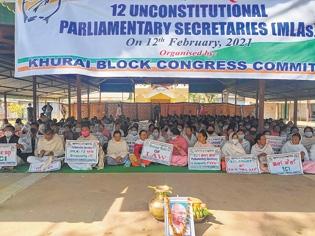 Congress continues protest