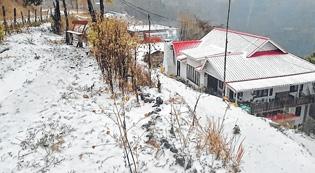 Tangkhul community sees good omen in Shirui snowfall