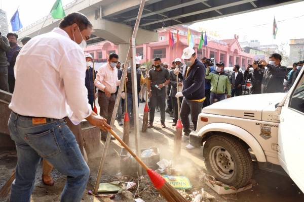 Minister Henry flags off weeklong cleanliness drive