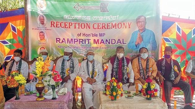 D(U) Moirang AC accords warm welcome to Ramprit Mandal
