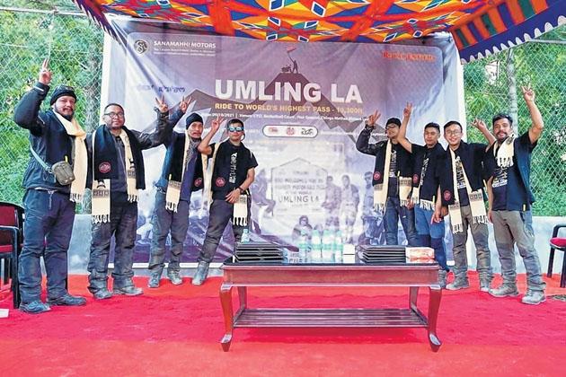 Umling La expedition members feted