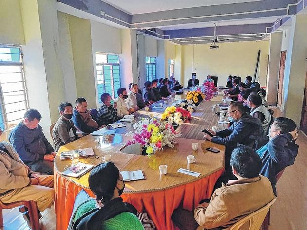 DC chairs DLOs meet ahead of Governor & CM visit