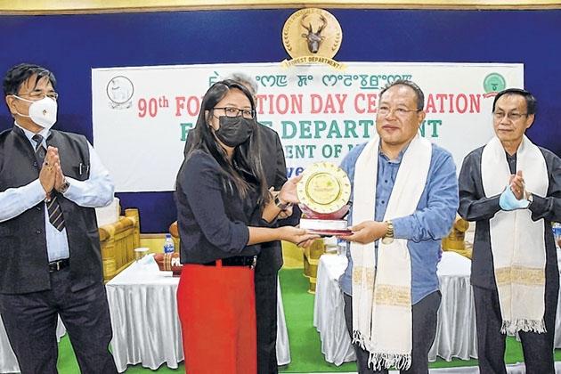 Forest Minister hails Department officials on 90th foundation day
