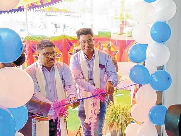 Sonalika Tractor showroom inaugurated