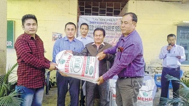 Winter vegetable seeds distributed to 142 beneficiaries
