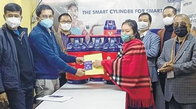 IOCL launches 10kg LPG cylinder