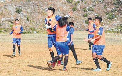 KIWT 2022: Defending champions Vengthah thump Sipinthei Veng 5-2