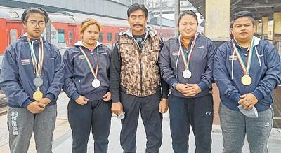 Manipur women strength lifting team bring home 5 medals
