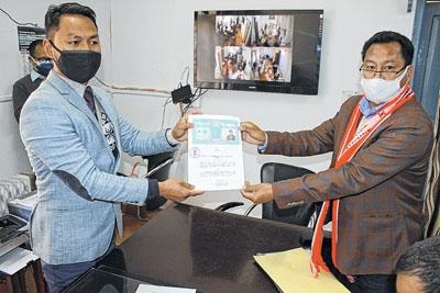 Ashang Kasar files nomination