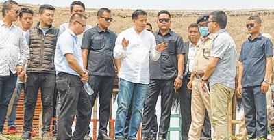 Forest Minister inspects Loktak Lake