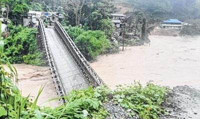 Collapsed Irang Bridge to be restored within one month