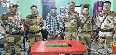 Three arrested with heroin, opium