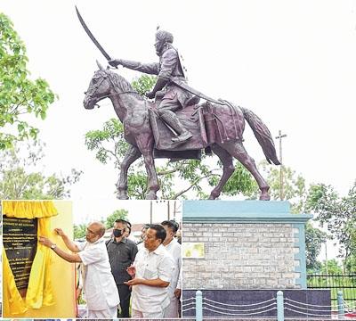 CM inaugurates Andro infrastructure, unveils Narasingh's statue