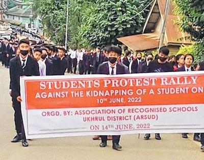 Thousands rally against kidnapping of student