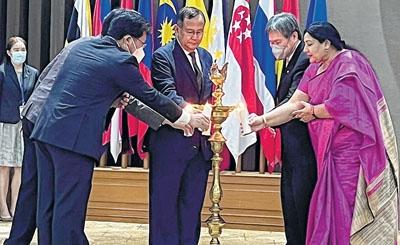 Dr Ranjan holds talk with ASEAN leaders on strengthening India-ASEAN relations