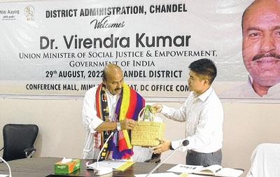 Union Social Justice Minister reviews Aspirational District Programme