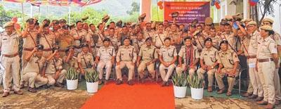 Senapati Police organises decoration ceremony