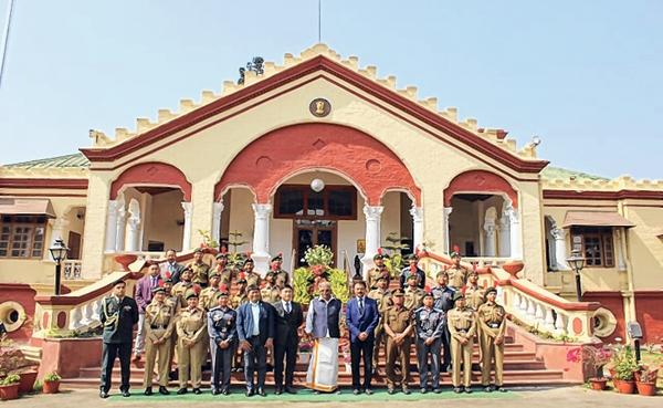 Governor meets cadets of NCC Group Imphal at Raj Bhawan