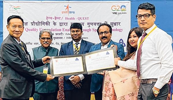 Shija receives award of recognition from ISRO