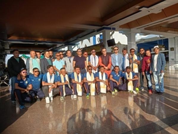 State senior men's cricket team return to heroes welcome after Ranji Trophy heroics