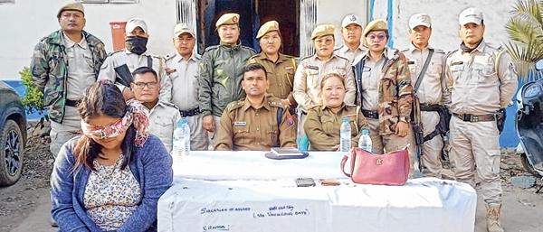Over 5 kgs of brown sugar seized, lady held
