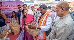 Arjun Munda launches scheme for tribal folks