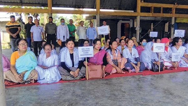 PHC looted, staff stage sit-in protest