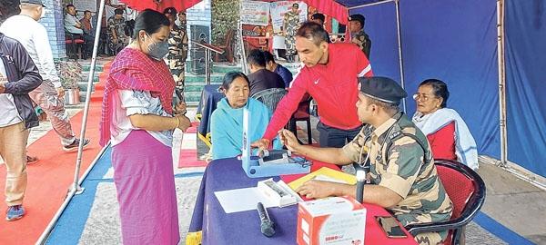 Free health camps for displaced people, students conducted