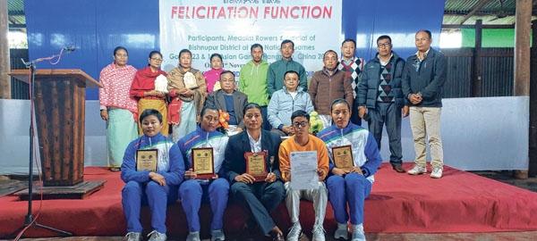 Bishnupur District Rowing Association felicitates