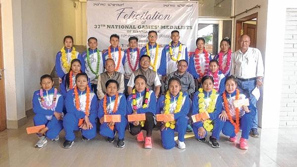 Y Radheshyam fetes National Games medallists of Hiyanglam AC