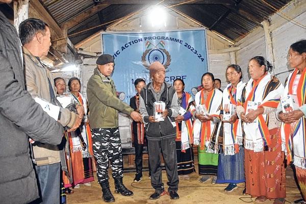 109 Bn CRPF reaches out to needy Khabung villagers