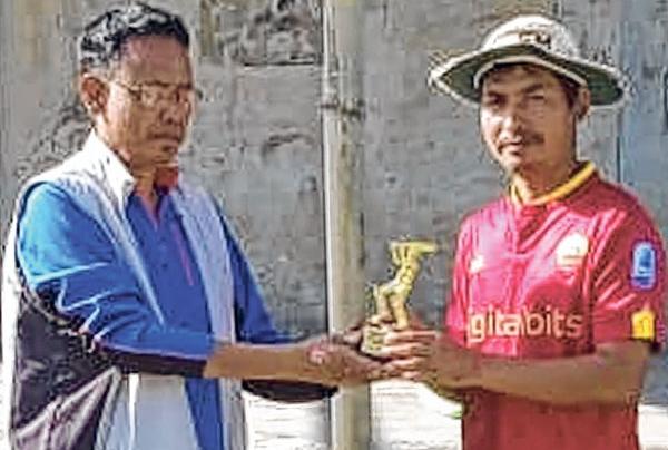 Manipur Veteran Cricket : YWC Langthabal withstand Cyclone, win by 3 wickets