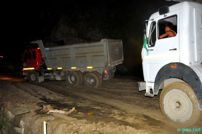Pathetic / Deplorable section of NH-37 connecting Imphal and Jiribam  :: July 21, 2013