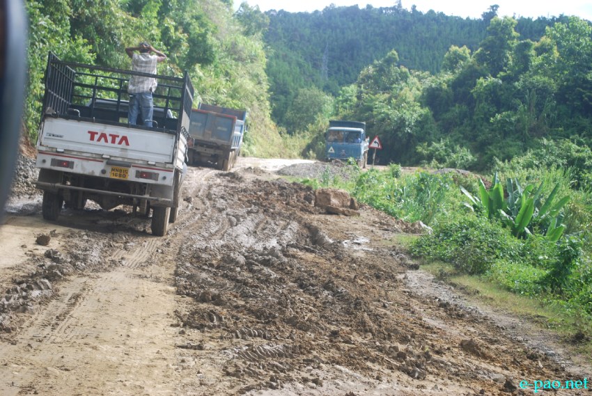 Pathetic / Deplorable section of NH-37 connecting Imphal and Jiribam  :: July 21, 2013