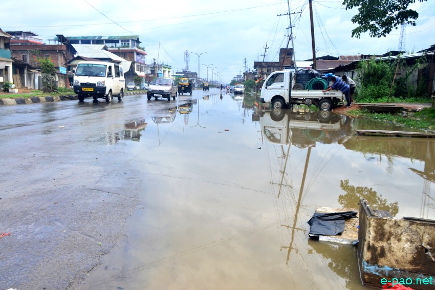 Streets and lanes of Imphal and Greater Imphal areas have been flooded :: 12th May 2014