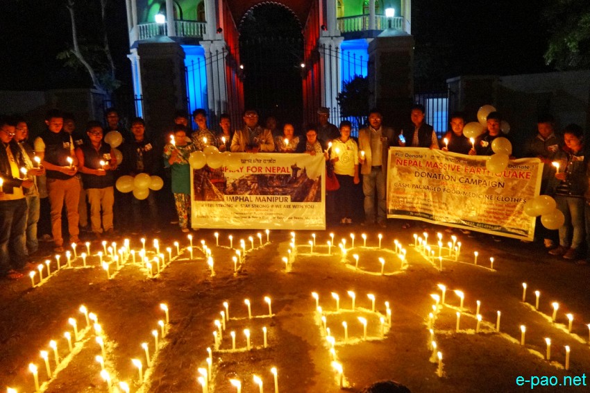 Candlelight vigil held for Nepal earthquake victims at western gate of Kangla :: April 27 2015