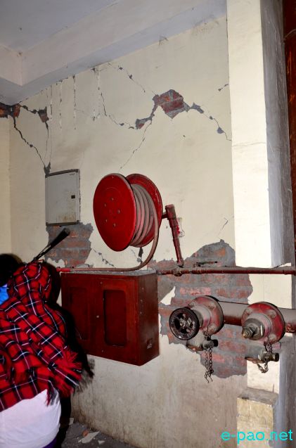 An earthquake with magnitude 6&middot;8 occurred near Imphal, Manipur :: at 04:35 AM  January 4 2016